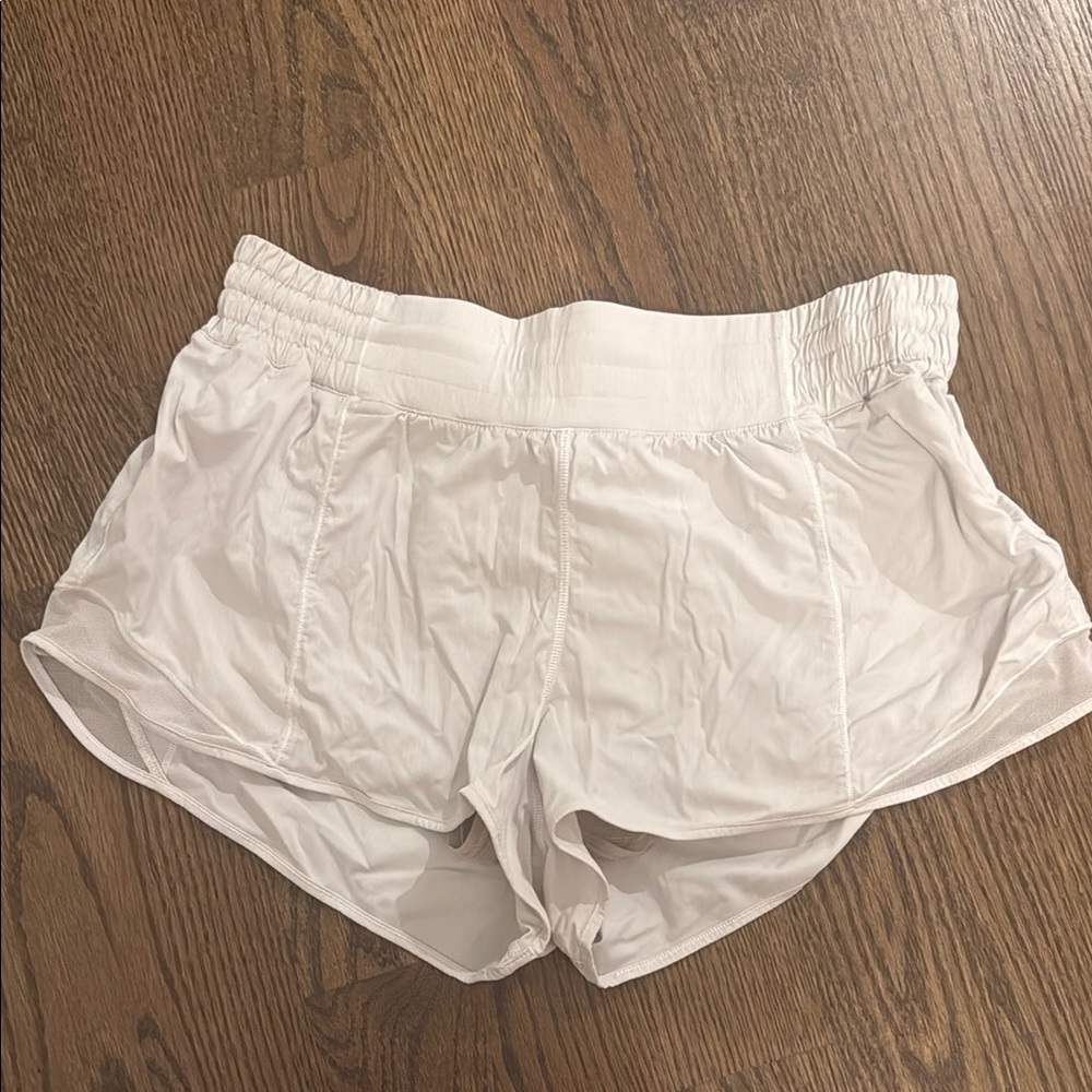 White lulu shorts size 12